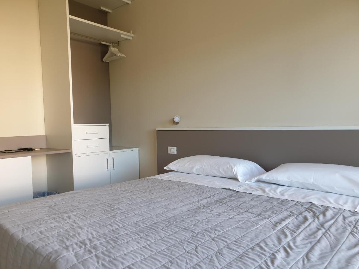 Hotel Parco Milano Marittima Kültér fotó