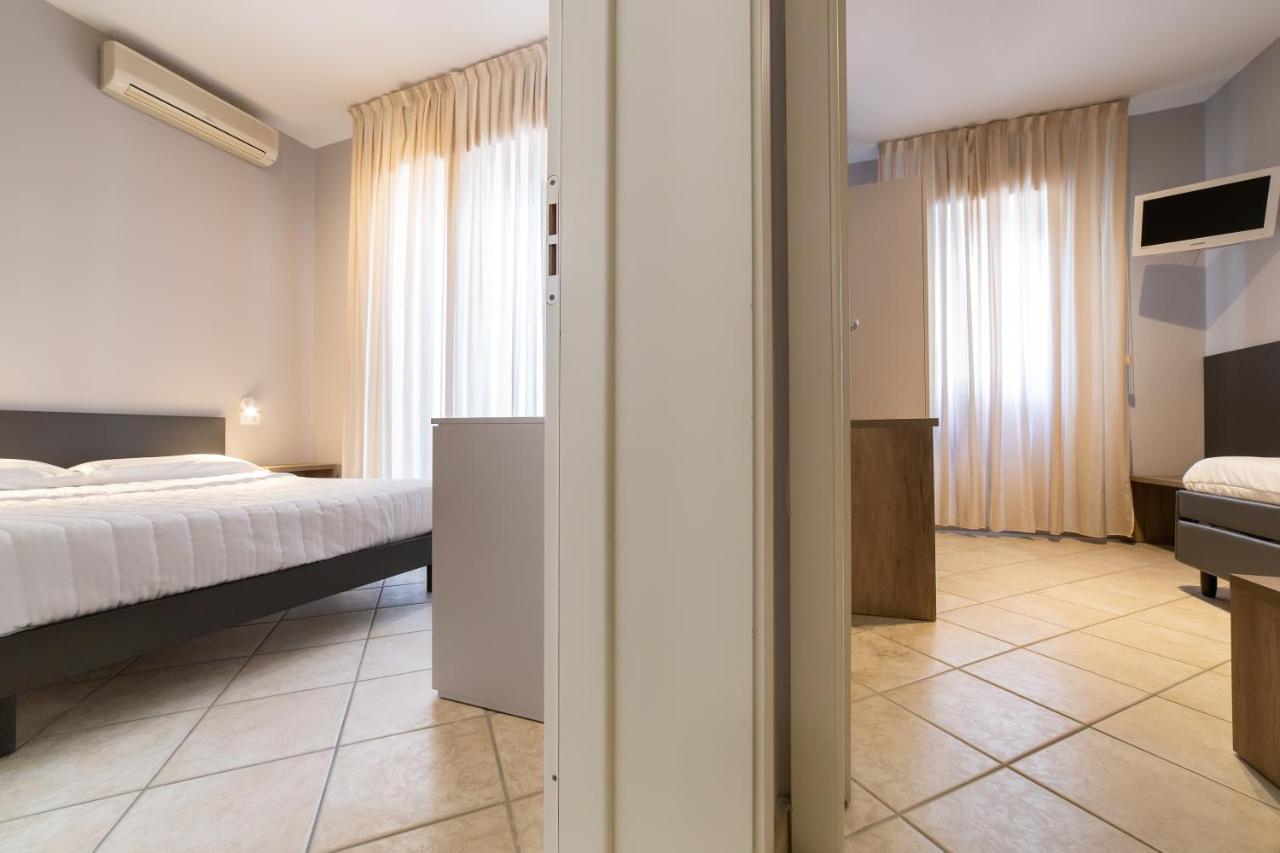 Hotel Parco Milano Marittima Kültér fotó