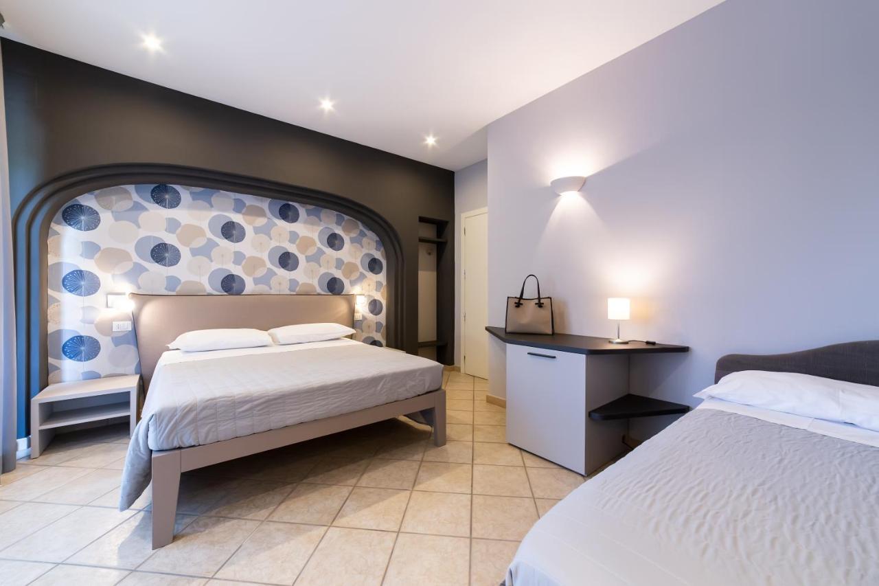 Hotel Parco Milano Marittima Kültér fotó