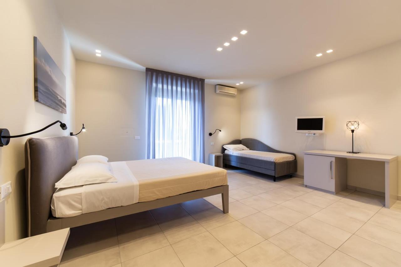 Hotel Parco Milano Marittima Kültér fotó