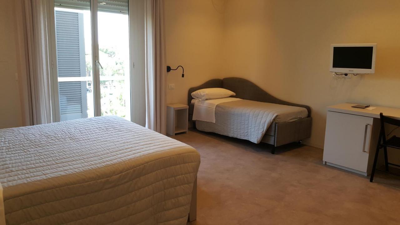 Hotel Parco Milano Marittima Kültér fotó