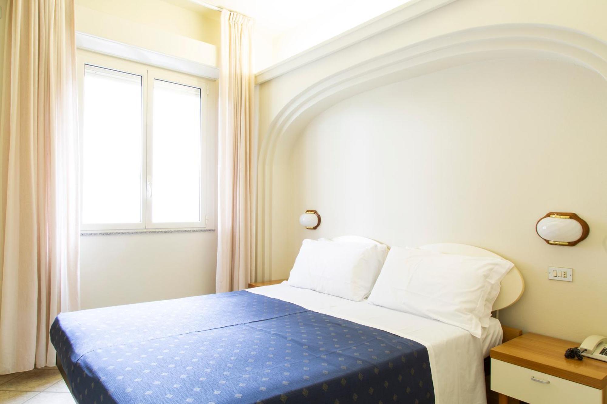 Hotel Parco Milano Marittima Kültér fotó