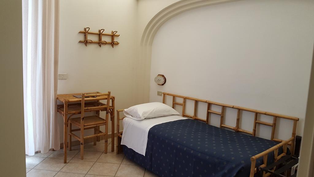 Hotel Parco Milano Marittima Kültér fotó